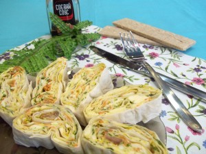 Рулет из лаваша фаршированный мясом и яйцом — пошаговый рецепт с фото