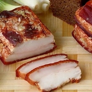 Рецепт: Сало в луковой шелухе Сало в луковой шелухе — пошаговый рецепт с фото