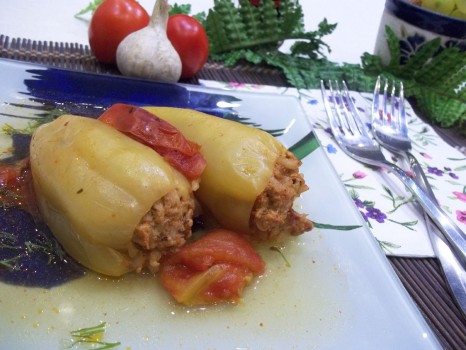 Перец, фаршированный свининой и рисом — пошаговый рецепт с фото