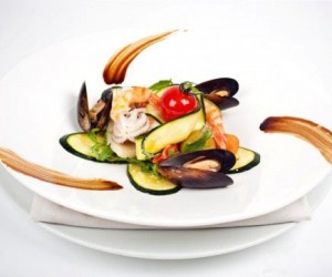 Как красиво украшать салаты Как красиво украшать салаты