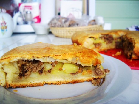 Рецепт картофельного пирога с мясом — пошаговый рецепт с фото