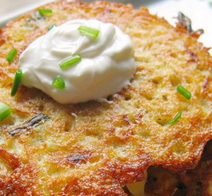 Рецепт: Картофельно-кабачковые оладьи Картофельно-кабачковые оладьи — пошаговый рецепт с фото