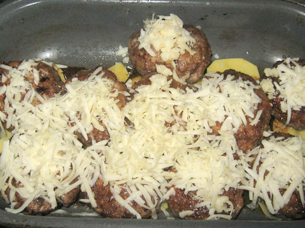 kotletyi-farshirovannyie-zharenyimi-gribami-IMG_1894