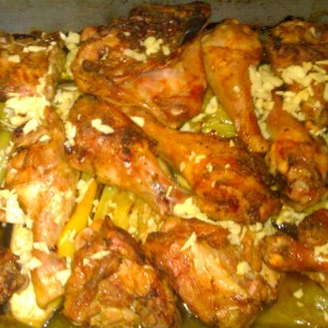 Рецепт: Курица запеченая с баклажанами и перцем Курица запеченая с баклажанами и перцем — пошаговый рецепт с фото