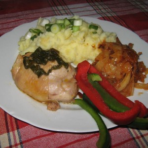 Рецепт: Нежная курочка с луком пореем Нежная курочка с луком пореем — пошаговый рецепт с фото