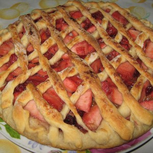 Открытый пирог с яблоками и клубникой — пошаговый рецепт с фото