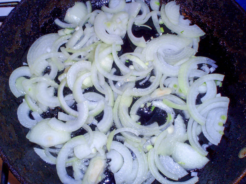photo-ryiba-zapechennaya-pod-ovoshhnoy-podushkoy-09