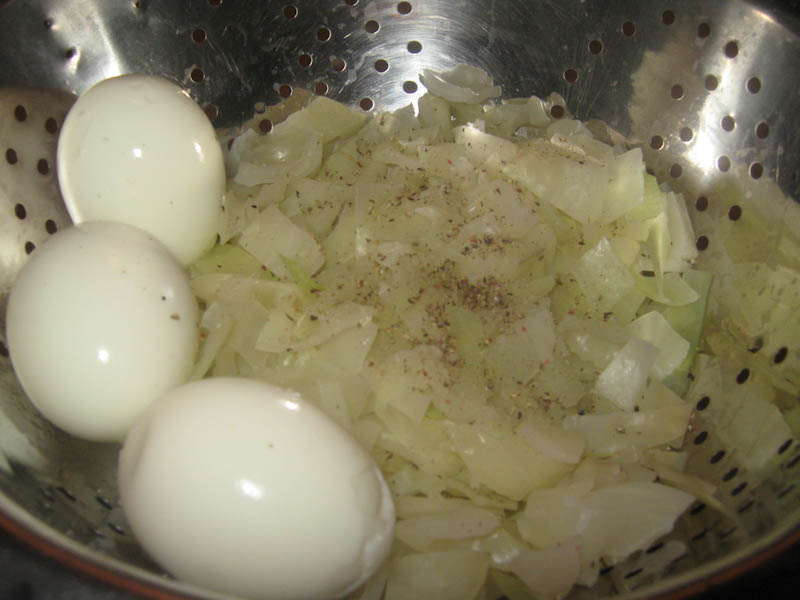 pirog-s-kapustoy-i-yaytsami-02