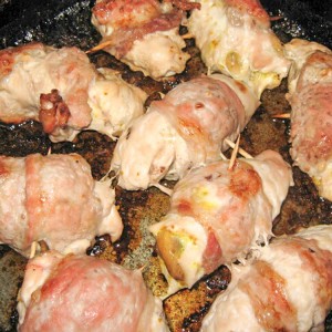 Рулеты куриные с грибами в беконе — пошаговый рецепт с фото