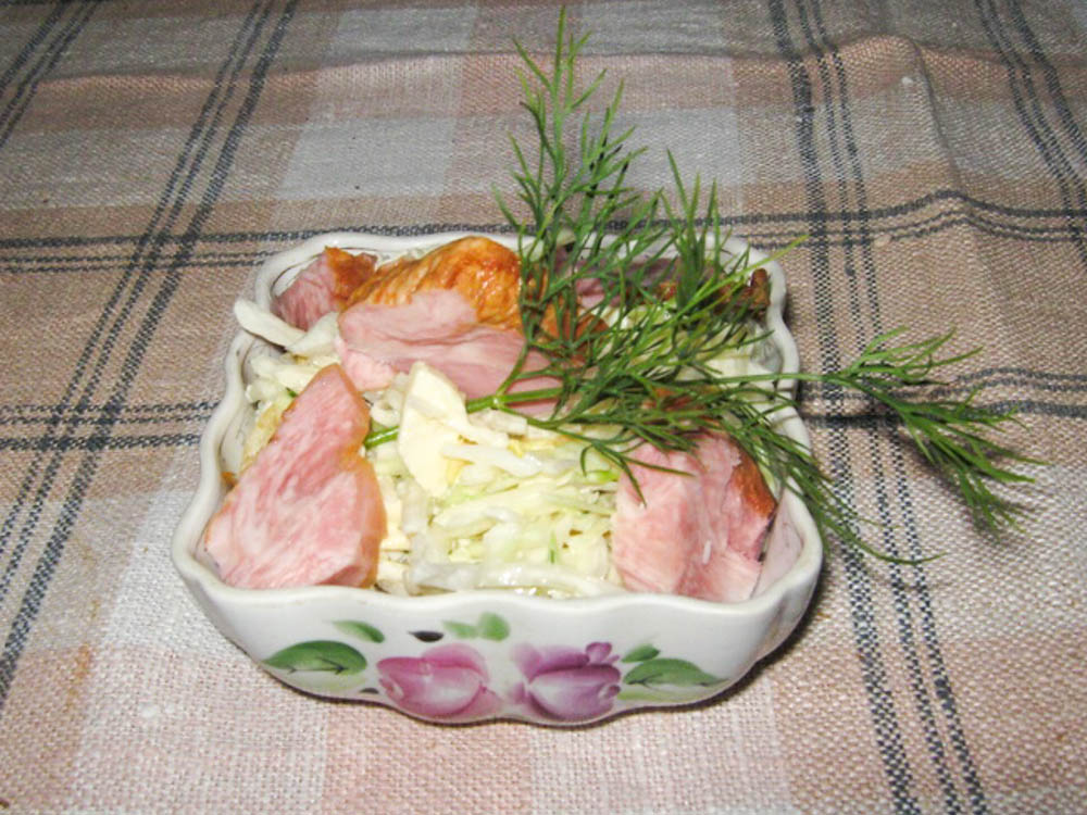 salat-iz-kapustyi-s-bekonom-IMG_1639