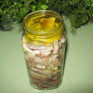 Рецепт: Селедка с луком и лимоном Селедка с луком и лимоном — пошаговый рецепт с фото