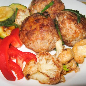 Рецепт: Тефтели с овощами Тефтели с овощами — пошаговый рецепт с фото