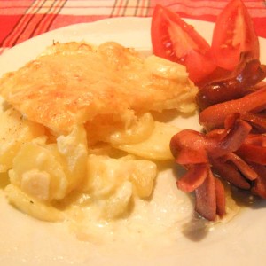 Рецепт: Запеченая картошка под сыром Запеченая картошка под сыром — пошаговый рецепт с фото