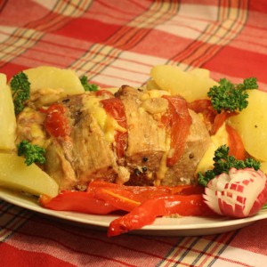 Рецепт: Запеченая свинина с помидорами и сыром Запеченая свинина с помидорами и сыром — пошаговый рецепт с фото