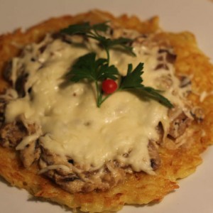 Рецепт: Драники с грибами запеченые под сыром Драники с грибами запеченые под сыром — пошаговый рецепт с фото