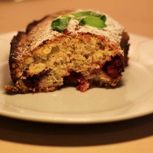 Рецепт: Французский миндально-малиновый кекс Французский миндально-малиновый кекс — пошаговый рецепт с фото