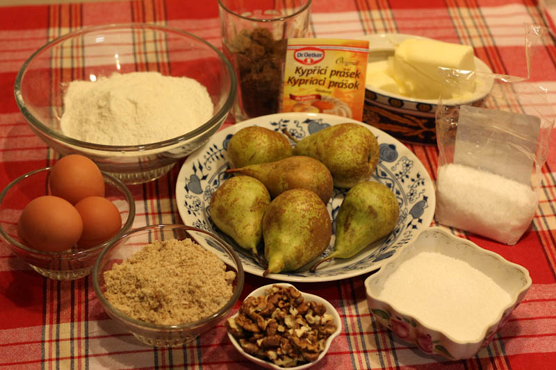 pirog-s-karamelizirovannyimi-grushami-IMG_62871
