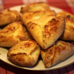 Рецепт: Сочни с творогом Сочни с творогом — пошаговый рецепт с фото