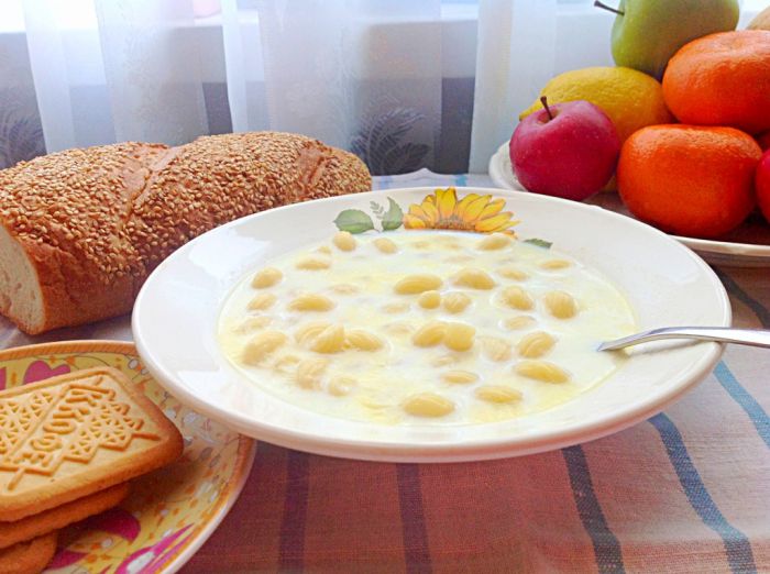 sup-molochnyj-s-makaronami