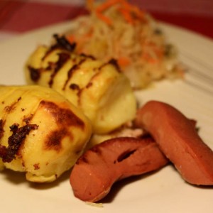 Рецепт: Запеченая картошка «гармошка» с английским беконом Запеченая картошка «гармошка» с английским беконом — пошаговый рецепт с фото