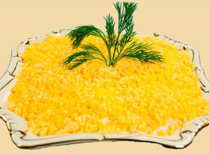 Рецепт: Салат Мимоза с консервированной рыбой Салат Мимоза с консервированной рыбой — пошаговый рецепт с фото