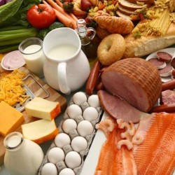 Какие товары или продукты следует купить впрок?
