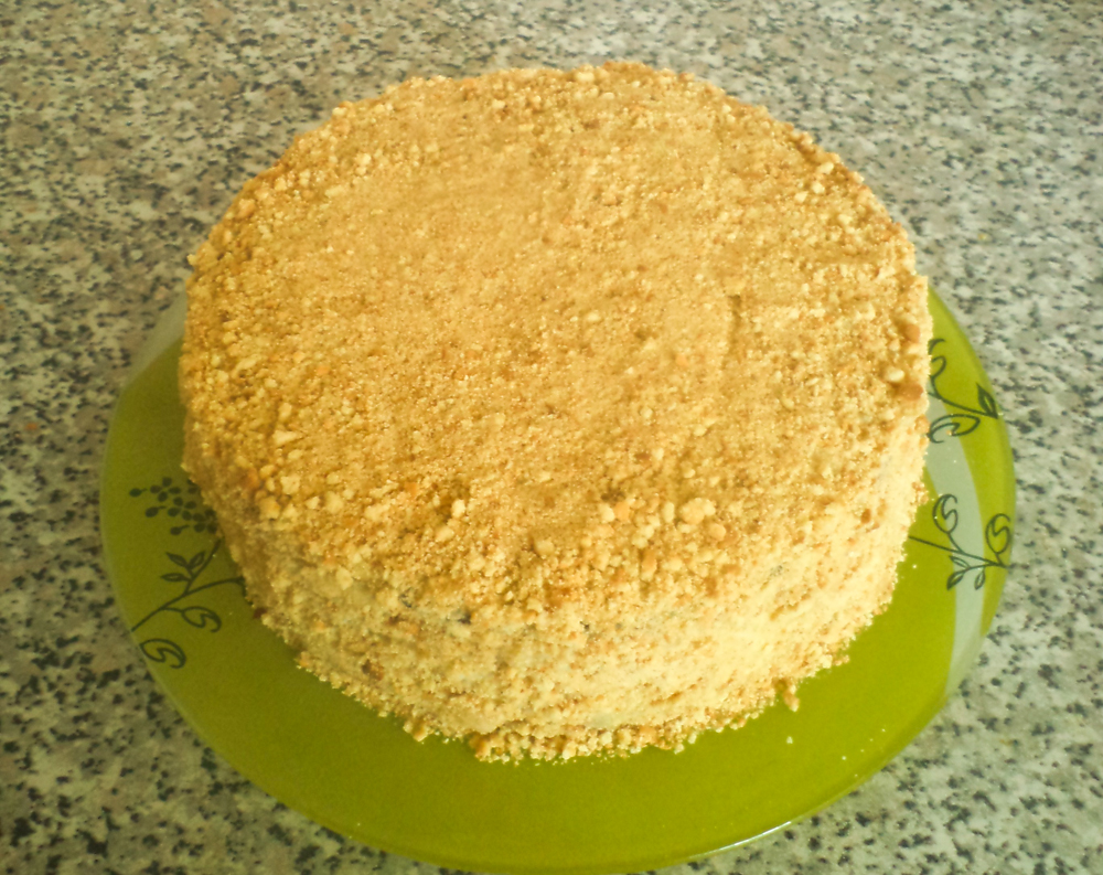 retsept-pesochnogo-torta-s-zavarnyim-kremom-07