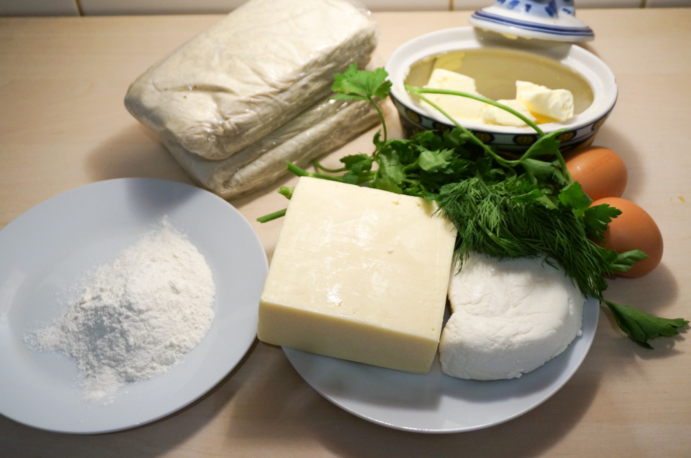 hachapuri-iz-sloenogo-testa-01