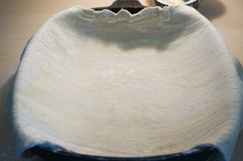 myasnoy-pirog-iz-sloenogo-testa-08
