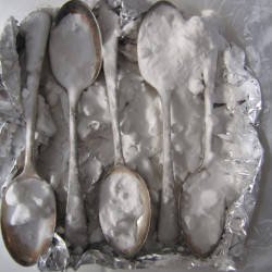 Как быстро и эффективно почистить серебро Как быстро и эффективно почистить серебро