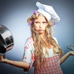 Как почистить пригоревшую кастрюлю Как почистить пригоревшую кастрюлю