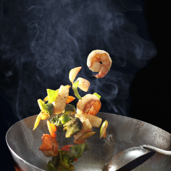 Готовим в WOK. Азиатская кухня с европейским комфортом