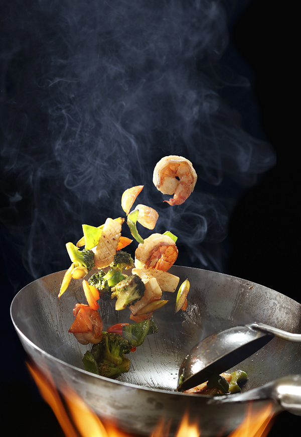 Готовим в WOK. Азиатская кухня с европейским комфортом