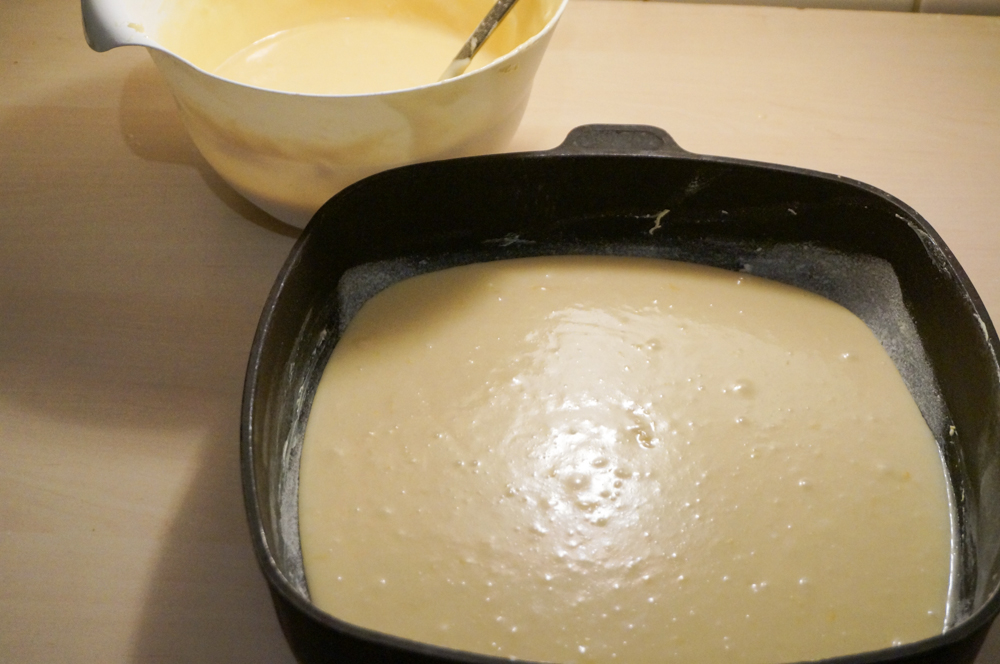 biskvitnyiy-tort-iz-yogurta-12
