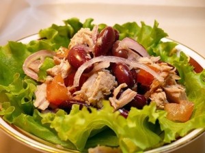 Готовим вкусный салат с копченой грудкой